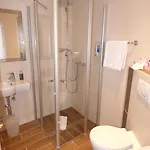 招待所 